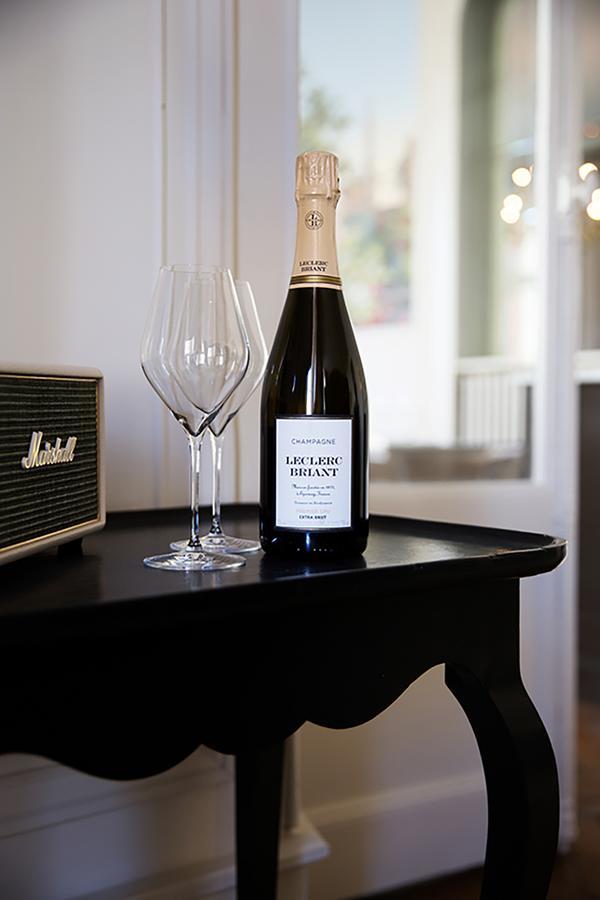 Le 25Bis By Leclerc Briant Bed & Breakfast Epernay Bagian luar foto